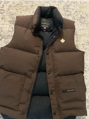 Canada Goose väst - snygg väst