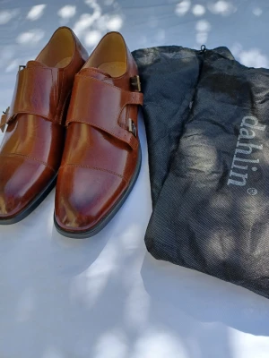Dahlin loafers  - Dahlin loafers väldigt eftertraktat och  populärt .Ny pris=2999kr, vårt pris=999kr. (Original design)