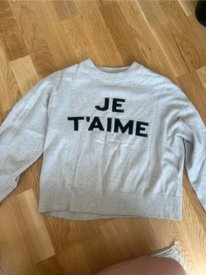 Beige tröja - Fin tröja💖