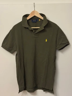 Polo Ralph Lauren Piké - Polo Ralph Lauren Piké. Mycket bra skick, knappt använd. Skriv vid frågor!