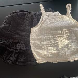 Super fint kroppat set med en svart kjol och vit tröja/linne i storlekarna 146/152 och 146😇
