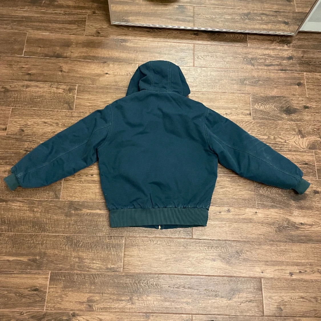 Blå vintage Carhartt jacka med luva - 90