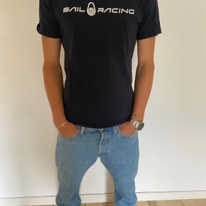 Sail racing t-shirt - Sail racing t-shirt  Storlek 170 Väldigt bra skick