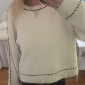 Neo noir tröja - Stickad tröja!! Nypris 1000kr