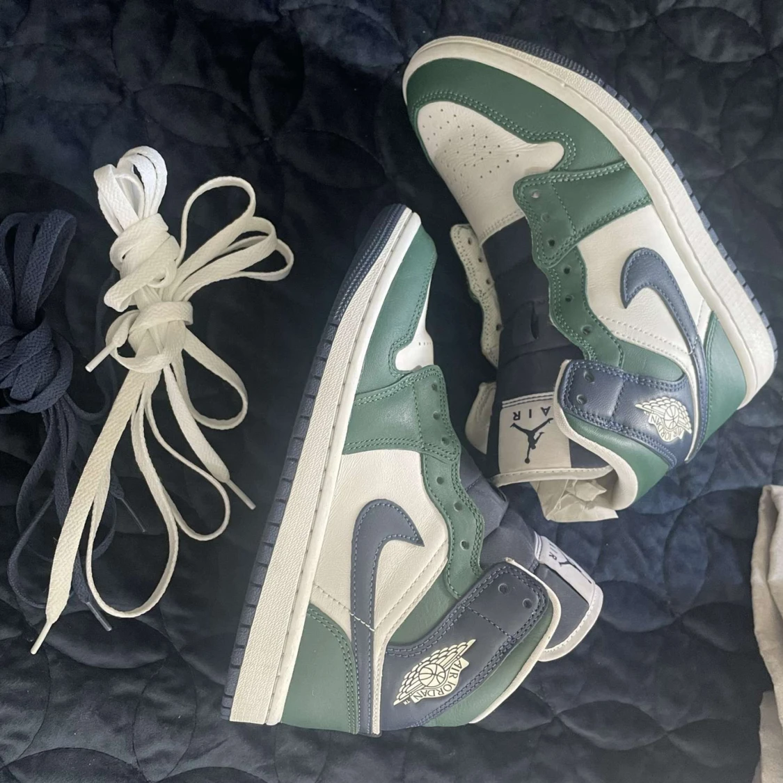 Säljer mina jordans 1’s - 90