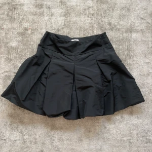 Miu miu kjol  - Så cool kjol från Miu Miu! Nyskick