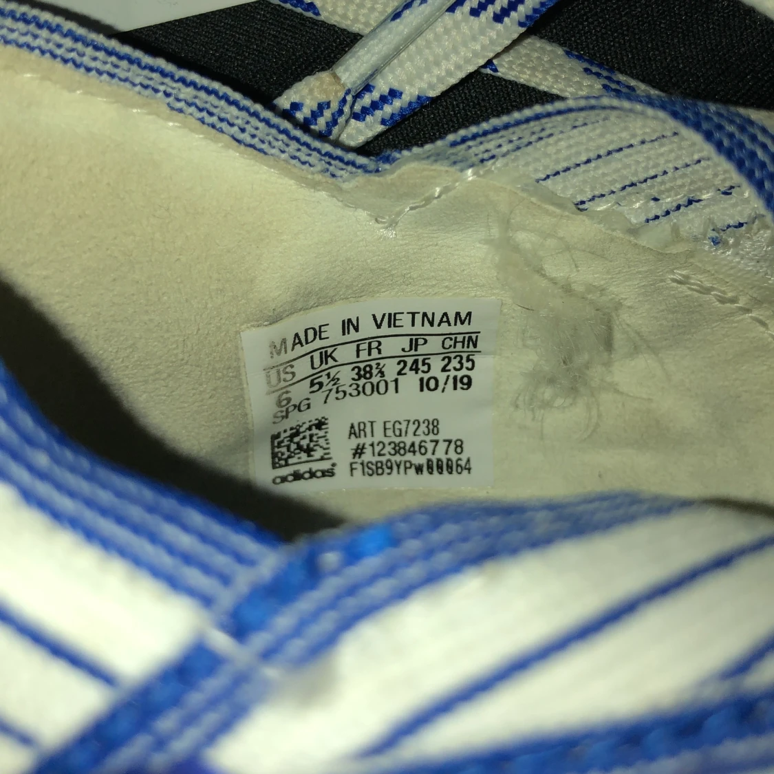 Fotbollsskor adidas nemezis - 91