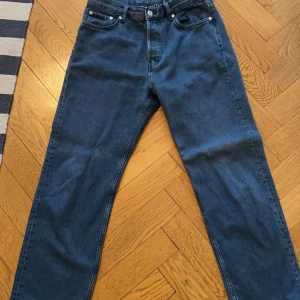 Jeans blå  - W28L30 Skick 9/10