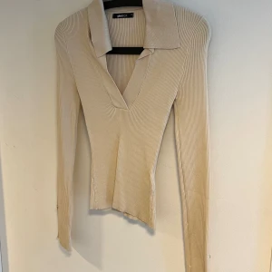 Gina Tricot topp - Aldrig använd!
