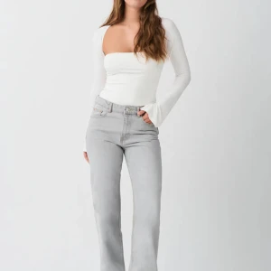 Grå jeans  - Jag använder dom inte längre 