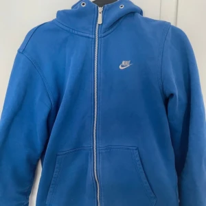 Nike zip up hoodie - Gott skick! 