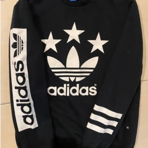 Nyskick strl s  - Mycket sällsynt Adidas original 