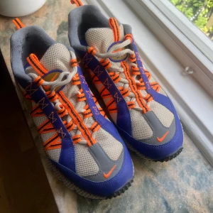 Nike Air Humara - Bra skick, knappt använda. Pris ej hugget i sten! 