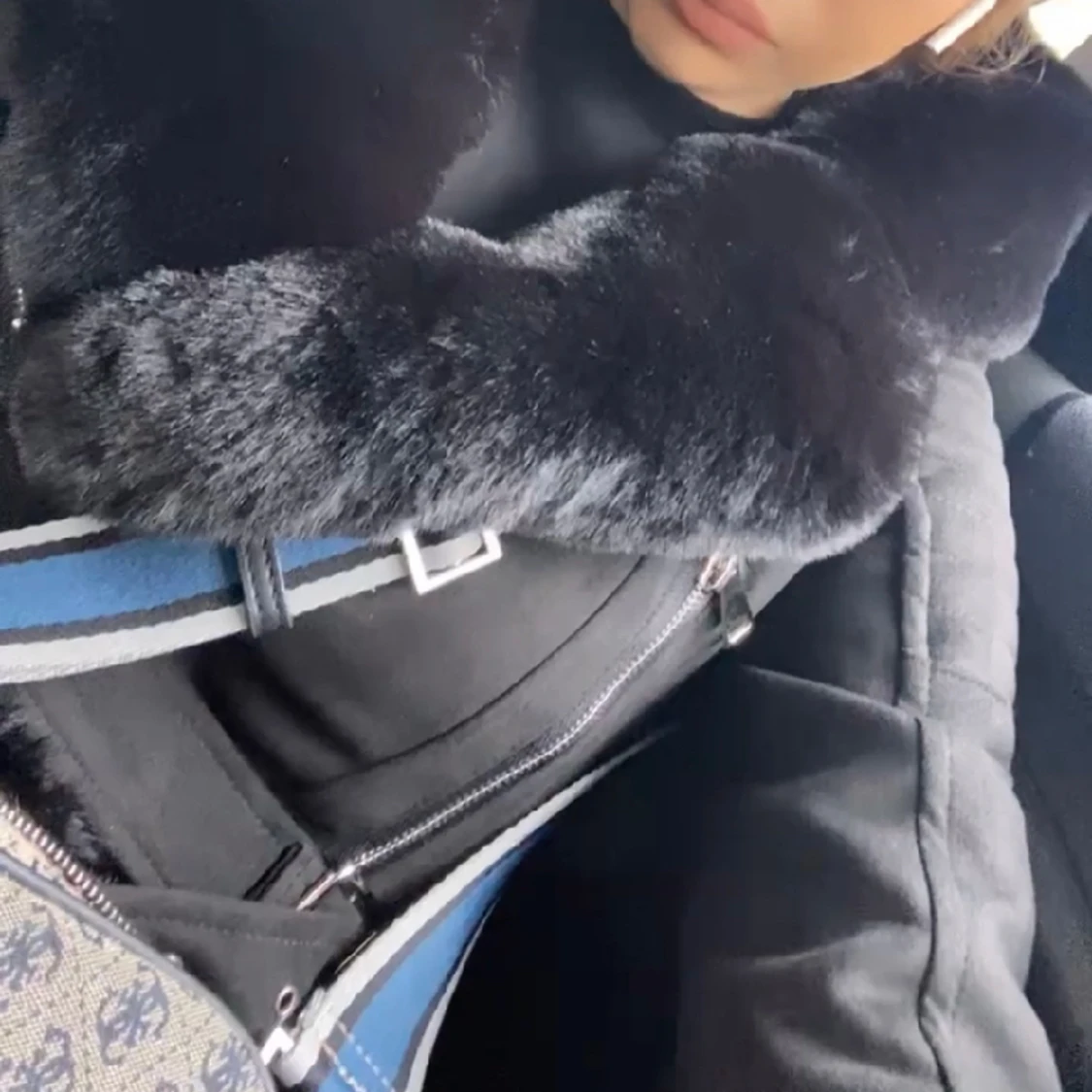 Päls jacka svart - 91