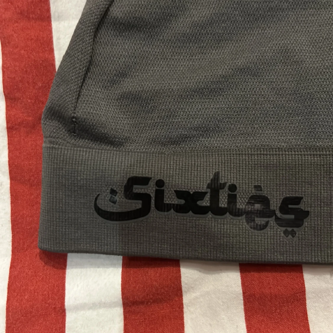 Sixties mössa  - 90