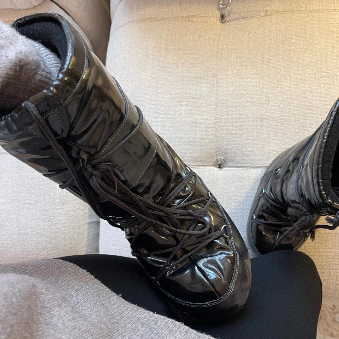 Moonboots svart glansiga - 91