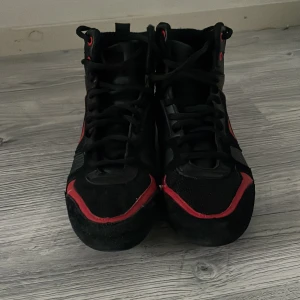 Boxning skor  - Använda några gånger ganska bra kvalitet 