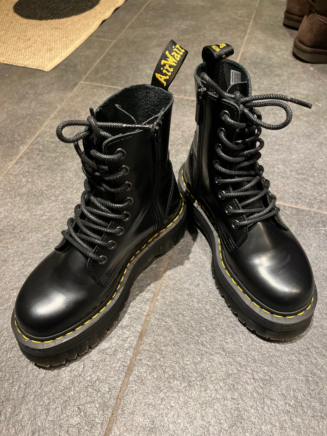 Dr martens jadon
