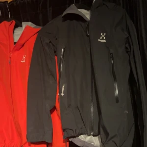 Haglöfs jacka  - Helt ny  Nypris 3800  Buda