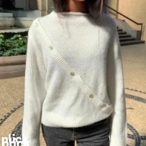 Skitsnygg tröja från design by si  - Helt oanvänd tröja från design by si. Endast testad!🤗💕 Tryck inte på köp nu, då det inte funkar för mig🙂