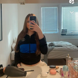 PSG kofta - Psg kofta knappt använd.