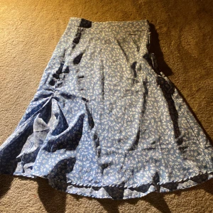 Fin Långkjol  - 💙💙💙