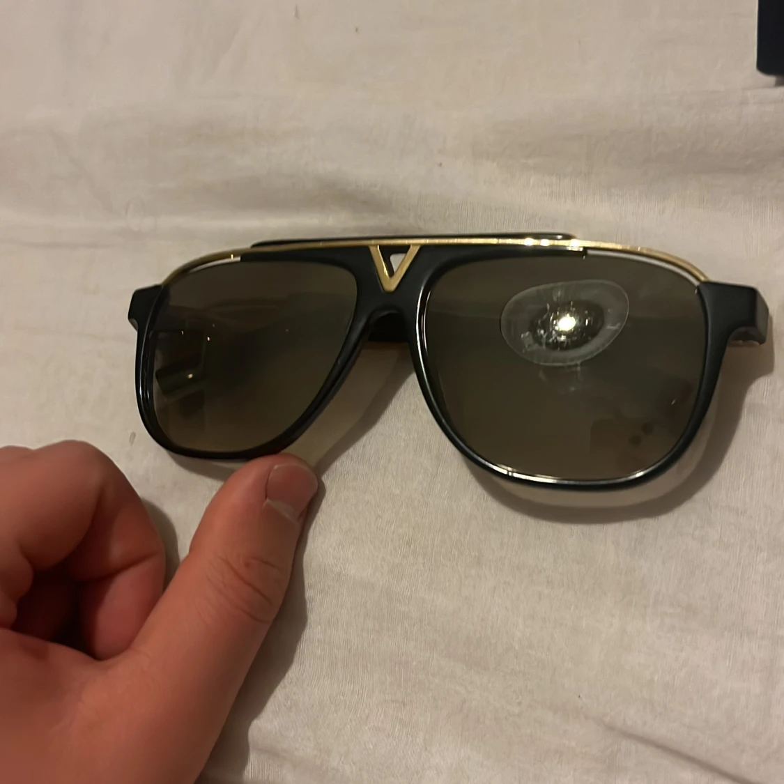 Louis Vuitton solglasögon - 90