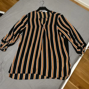 Superfin tröja - En perfekt tröja perfekt in för sommaren. Storlek M