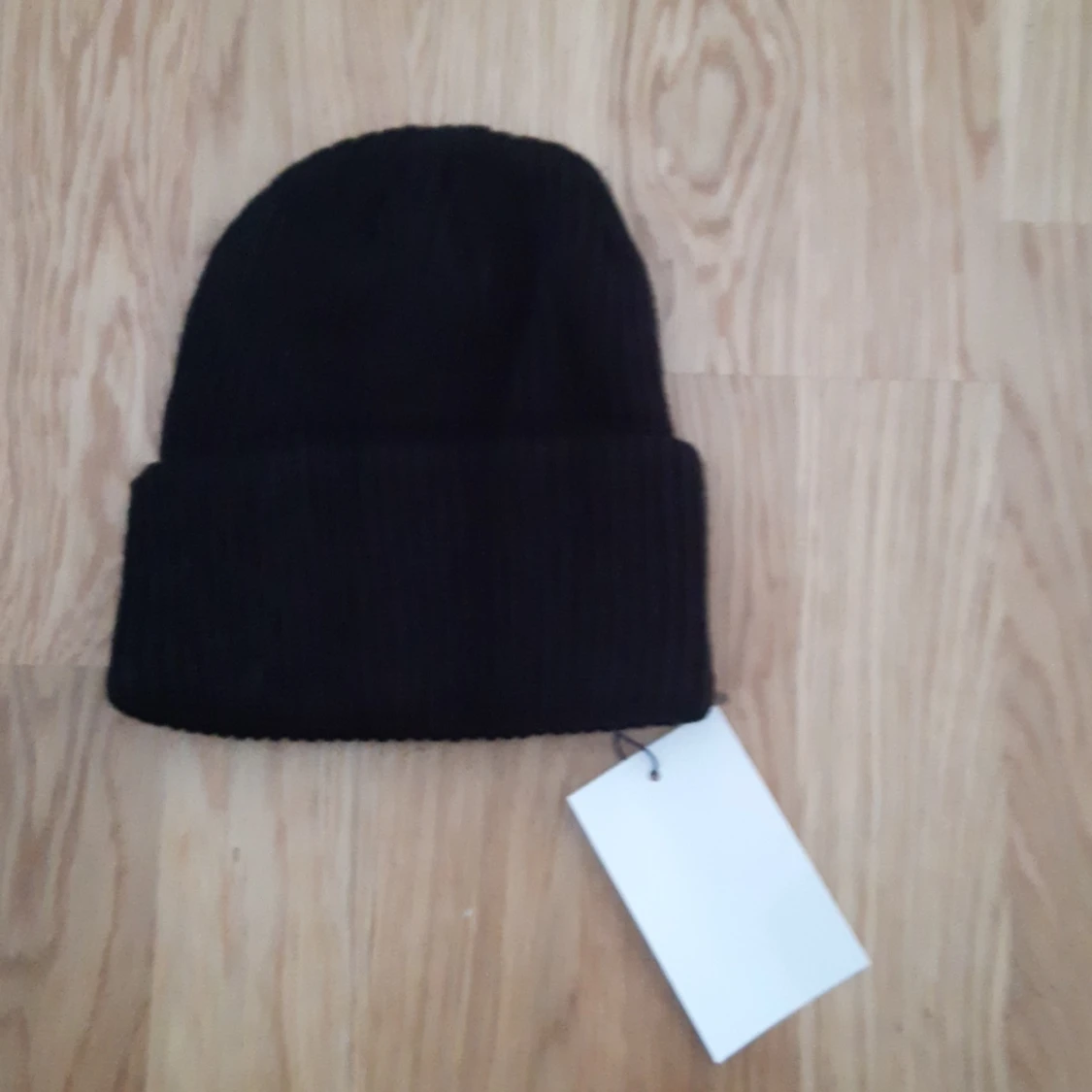 Moncler mössa  - 90