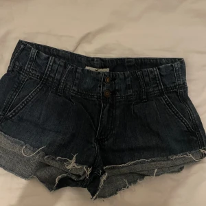 Hollister shorts  - .