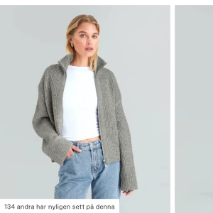 BikBok RIBBSTICKAD CARDIGAN - WAIT FOR ME RIBBSTICKAD CARDIGAN  Bra kvalité