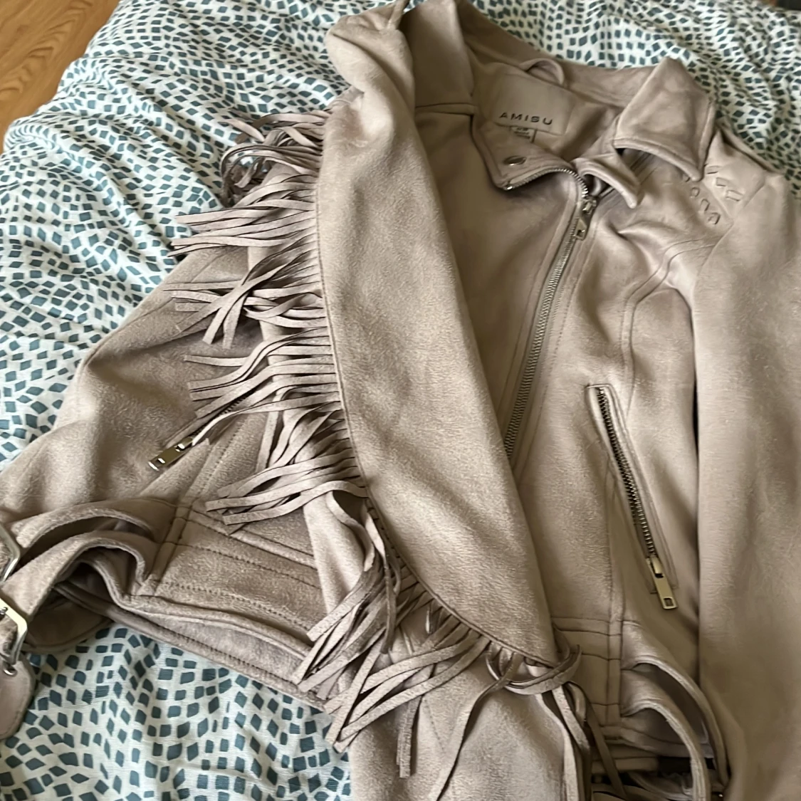 Beige jacka från Amisu - 90