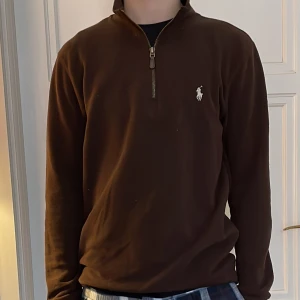 Ralph Lauren Half zip  - Snygg Ralph Lauren Half zip i fint skick. 