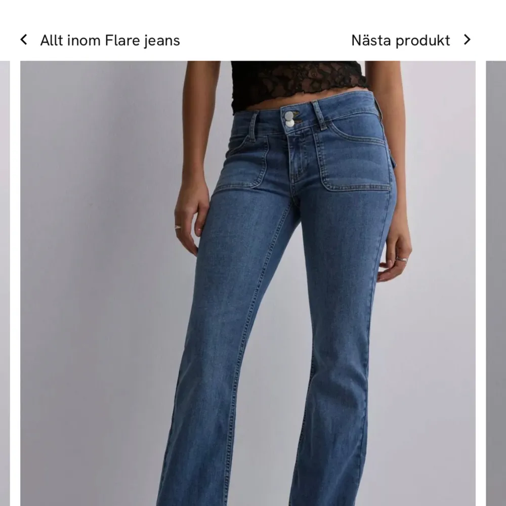 Jeans från Nelly, aldrig använda🫶🏻 ~ Nypris 699. Jeans & Byxor.