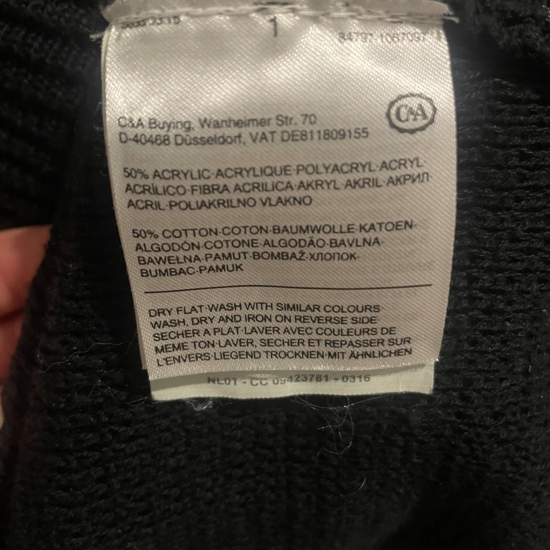 svart tröja  - 91