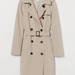 SÖKER BEIGE KAPPA HM - Hej! Söker denna kappa från hm, storlek S men XS går också bra!! 