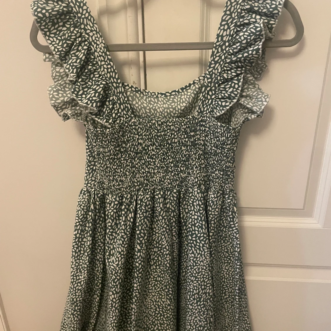 grön klänning - 90