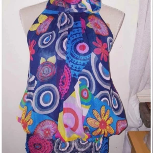 Linne, flerfärgat - One size, bred resår längst ner,oanvänt.