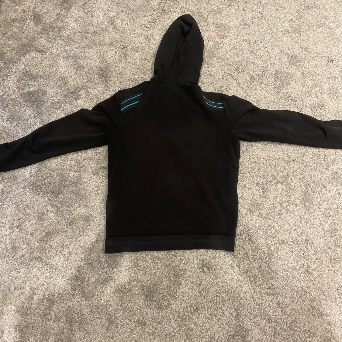 Hugoboss ziphoodie  - 91