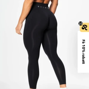 Relode tränings tights - Svarta relode träningstights i modellen Prime Seamless. Storlek S. 200kr.