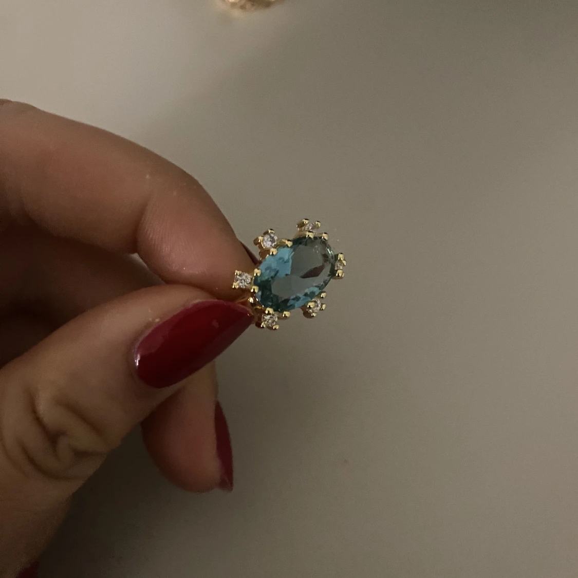 Justerbar guld ring ioaku