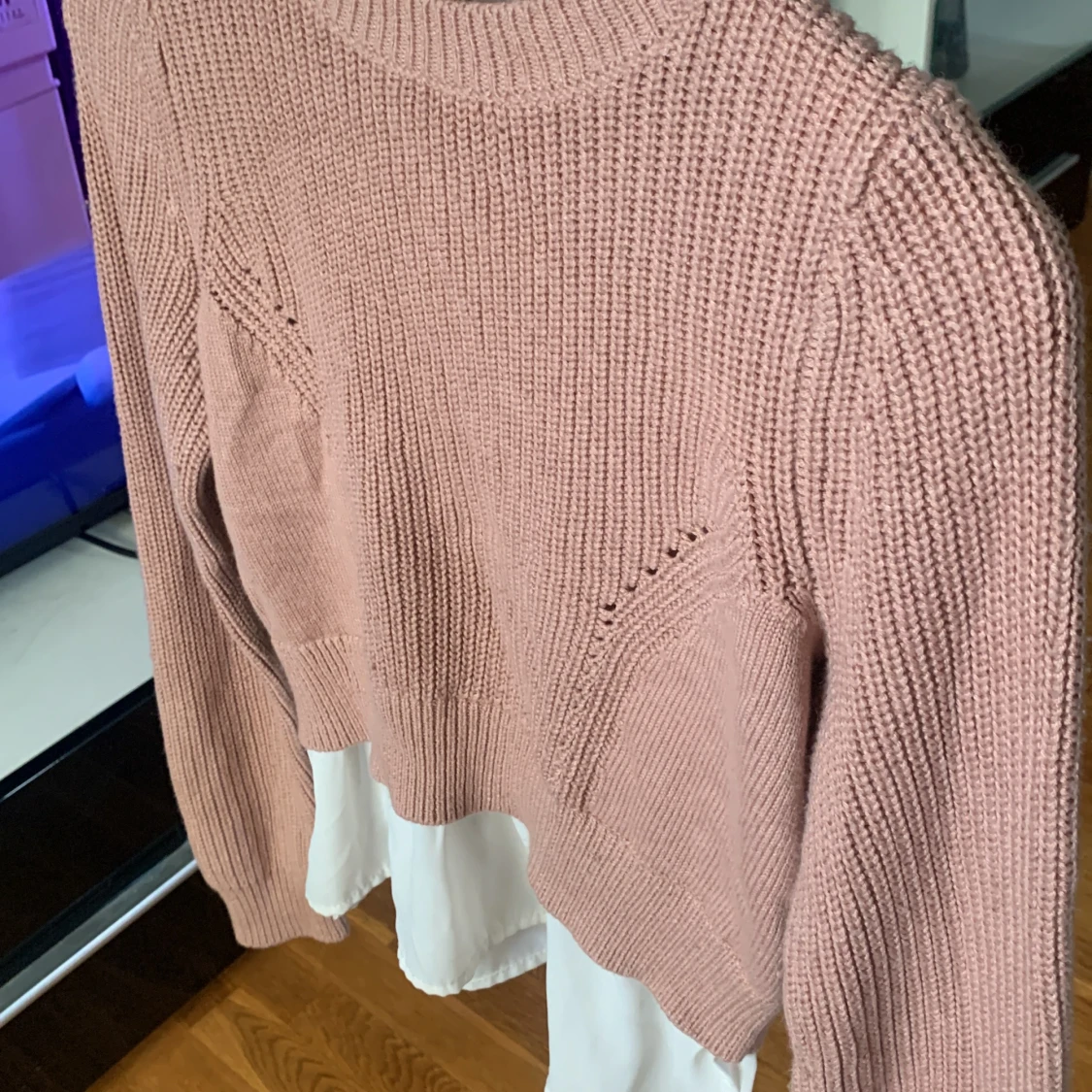 Rosa stickad tröja - 91