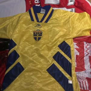 Sverige tröja  - Storlek s