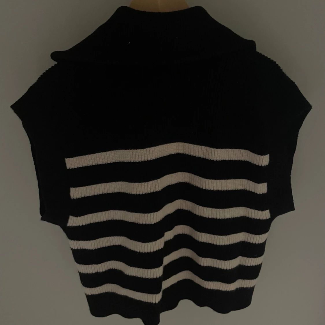Stickad tröja  - 90