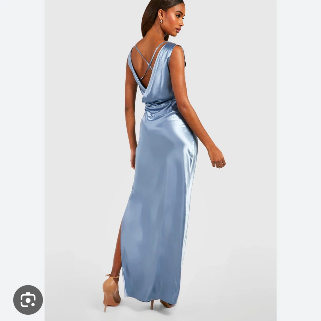 Balklänning med öppen rygg - 90