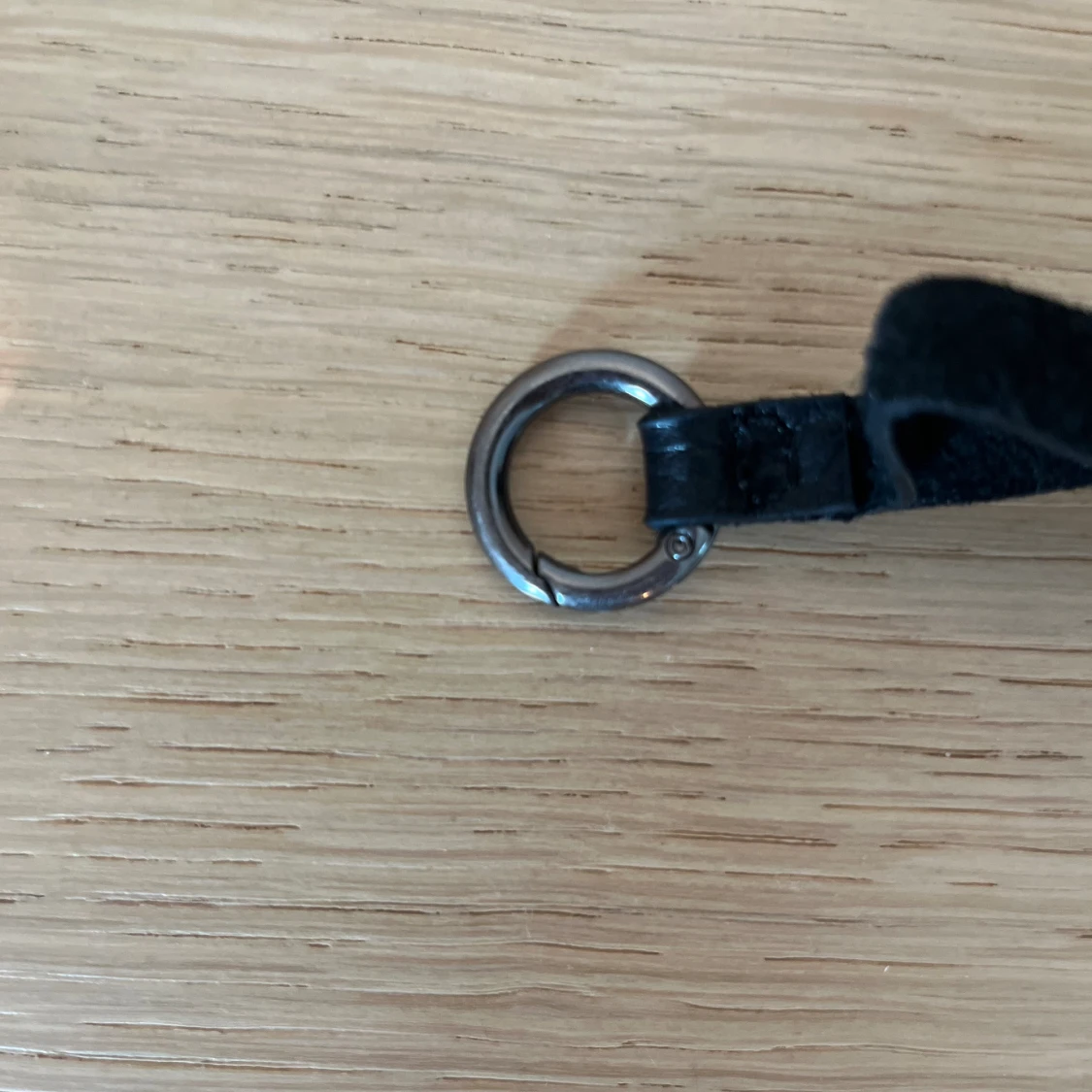 Saddler Toro korthållare - 90