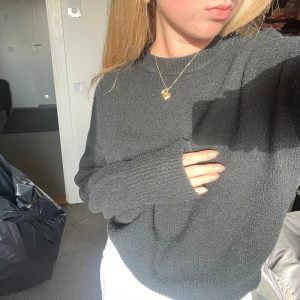 Stickad tröja - Snygg stickad tröja