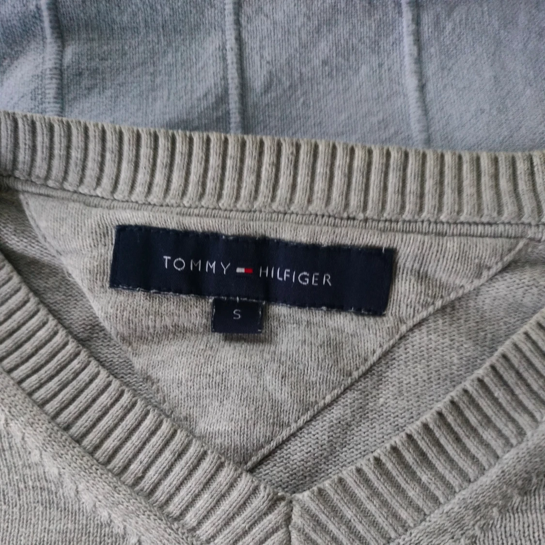 Tommy Hilfiger tröja  - 90