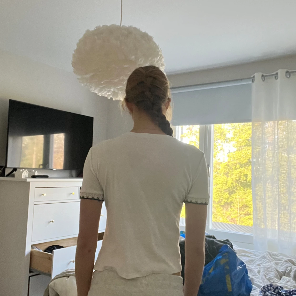 Tshirt med broderad kant - 90