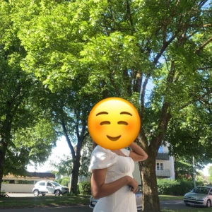 Klänning  - Klänning har jag inte tagit på mig mer än en gång. Därför vill jag sälja det.